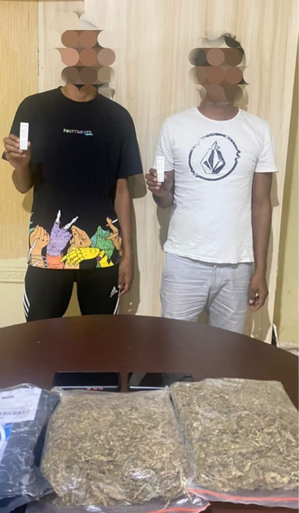 Ambil Paket Narkoba, Dua Pelaku beserta 1,45 Kg Ganja diamankan Polisi
